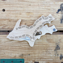 Load image into Gallery viewer, Michigan Upper Peninsula State MI Travel Cribbage Board, Storage Inside!, Includes Cards and Pegs!