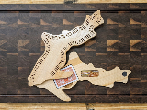 Michigan Upper Peninsula State MI Travel Cribbage Board, Storage Inside!, Includes Cards and Pegs!