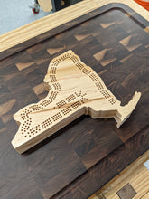 Load image into Gallery viewer, New York State NY Travel Cribbage Board, Storage Inside!, Includes Cards and Pegs!