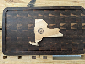 New York State NY Cribbage Board, Includes Pegs!