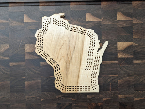 Wisconsin State WI Cribbage Board, Includes Pegs!