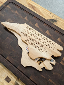 North Carolina State NC Travel Cribbage Board, Storage Inside!, Includes Cards and Pegs!