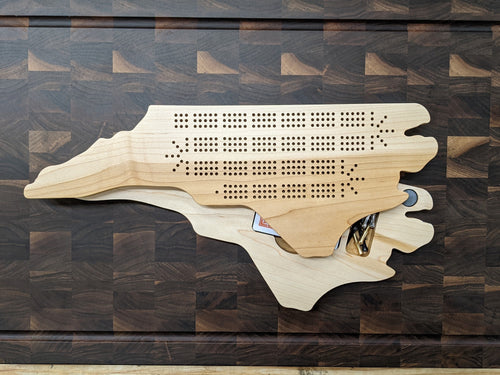 North Carolina State NC Travel Cribbage Board, Storage Inside!, Includes Cards and Pegs!